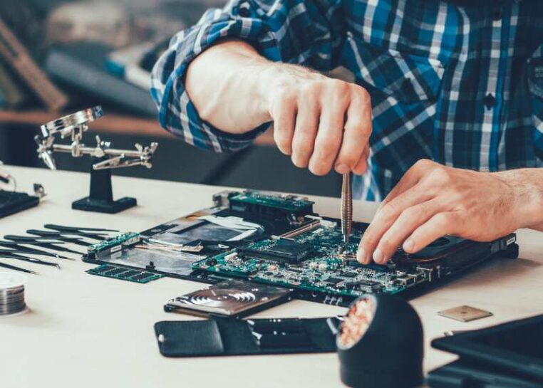 Engenheiro de integração de hardware 