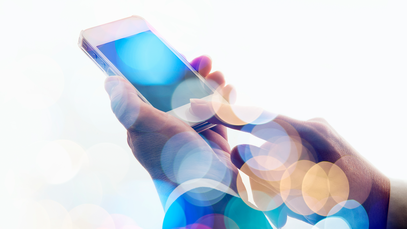 Como conferir Anatel, vendedor e garantia antes de comprar celular importado