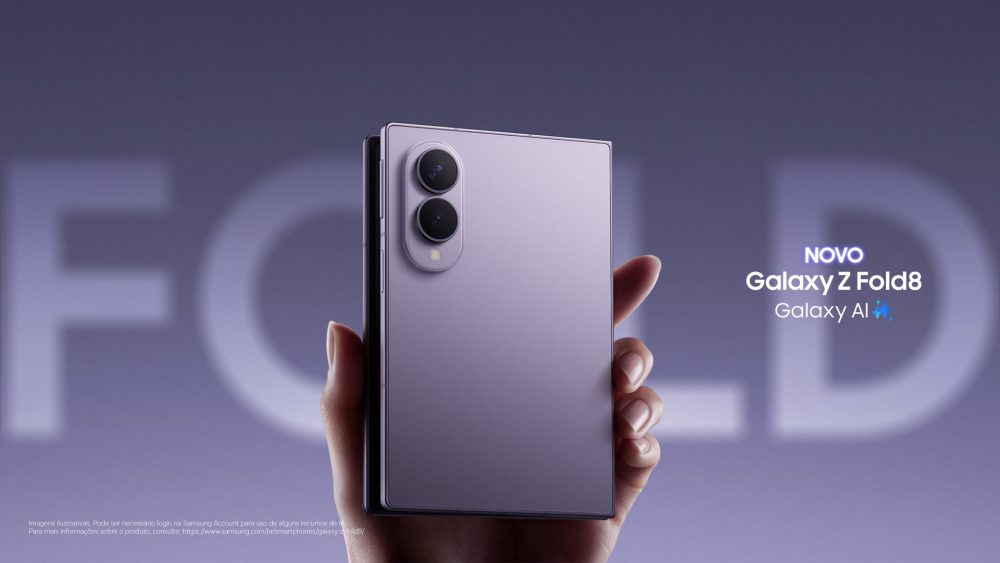 Galaxy Z Fold8 lavanda parcialmente aberto em imagem oficial