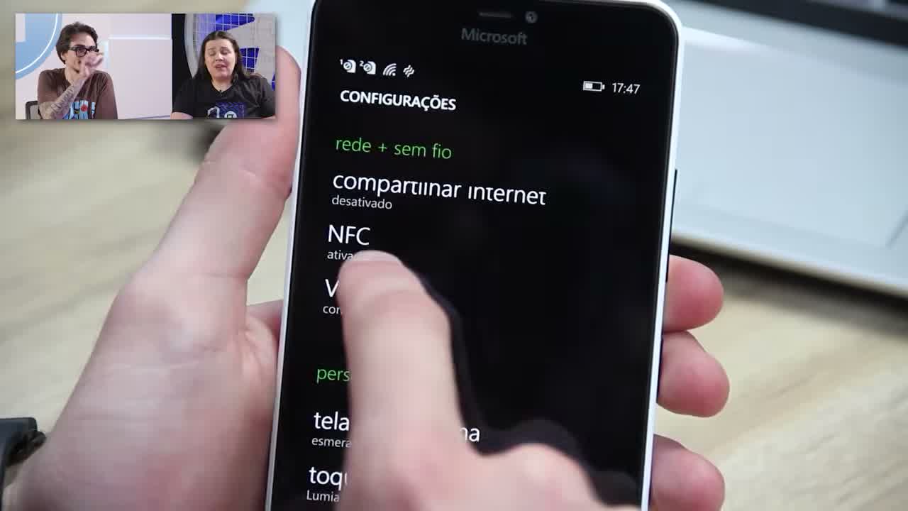 Tela do Windows Phone com blocos de configurações e aplicativos