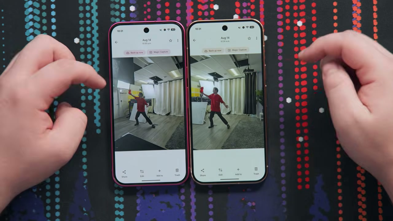 Pixel 11 e Pixel 11 Pro comparando câmera frontal