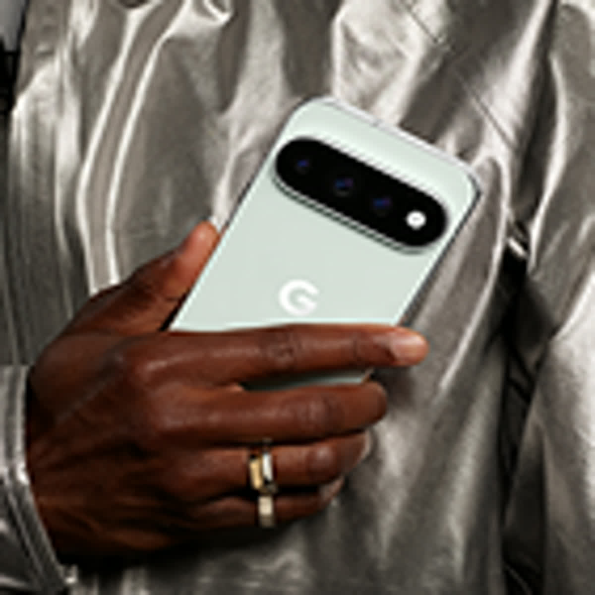 Pixel 11 verde em imagem oficial da Google