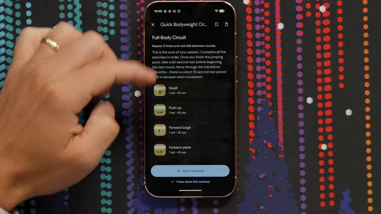 Google Health Coach montando plano de treino no celular