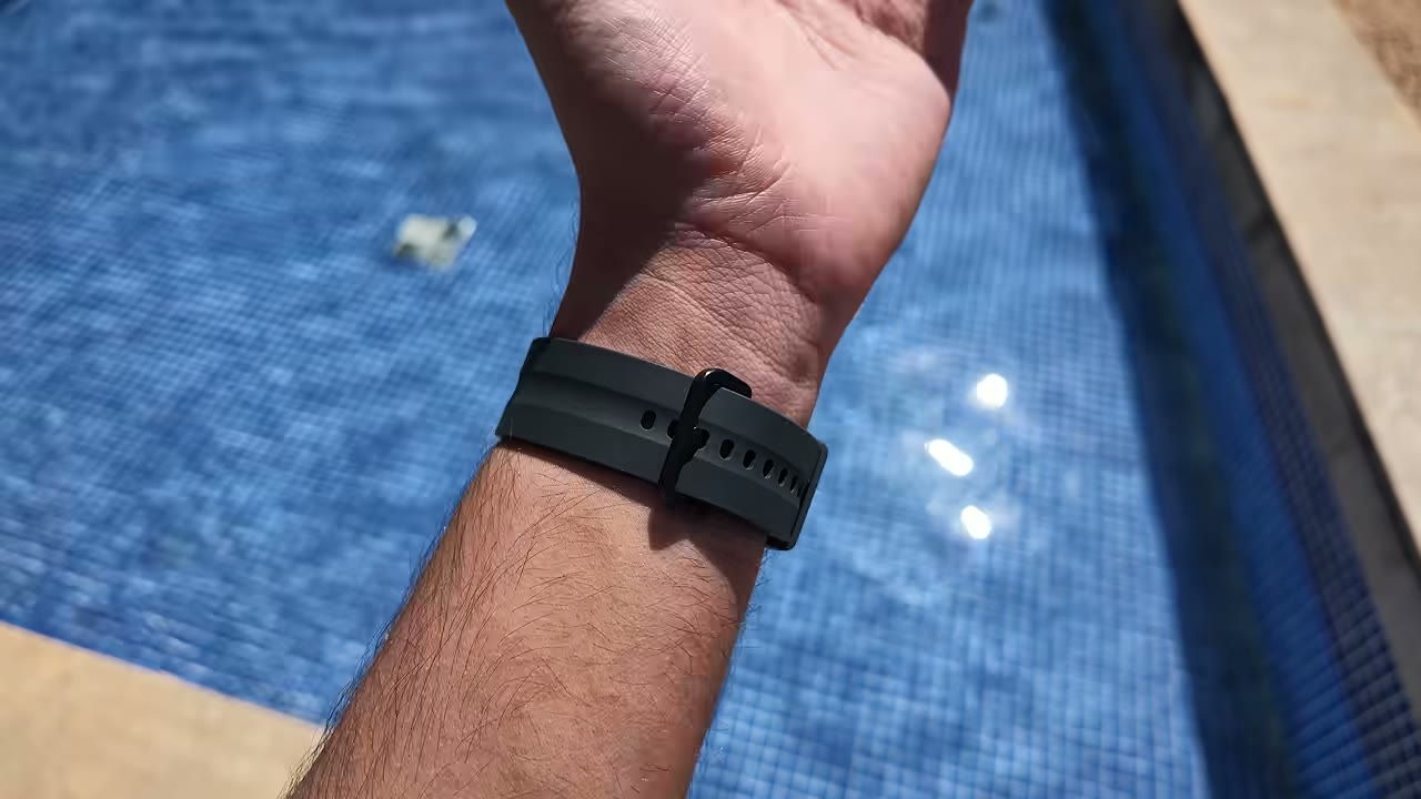 Galaxy Watch ajustado no pulso