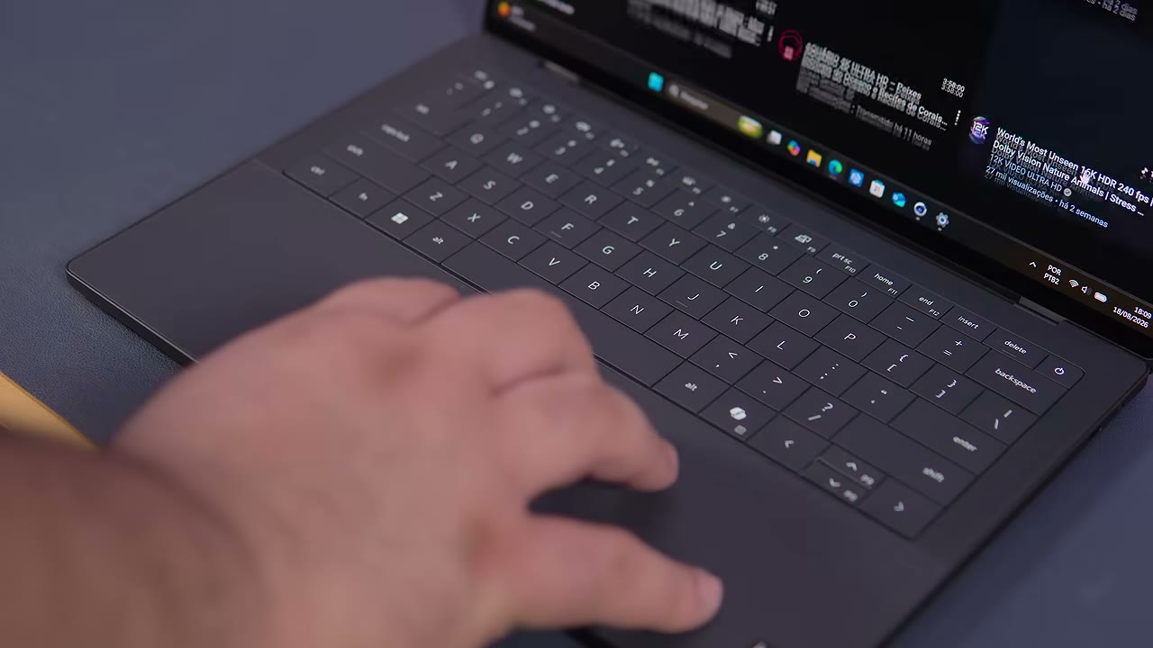 Teclado e touchpad do Dell XPS 14