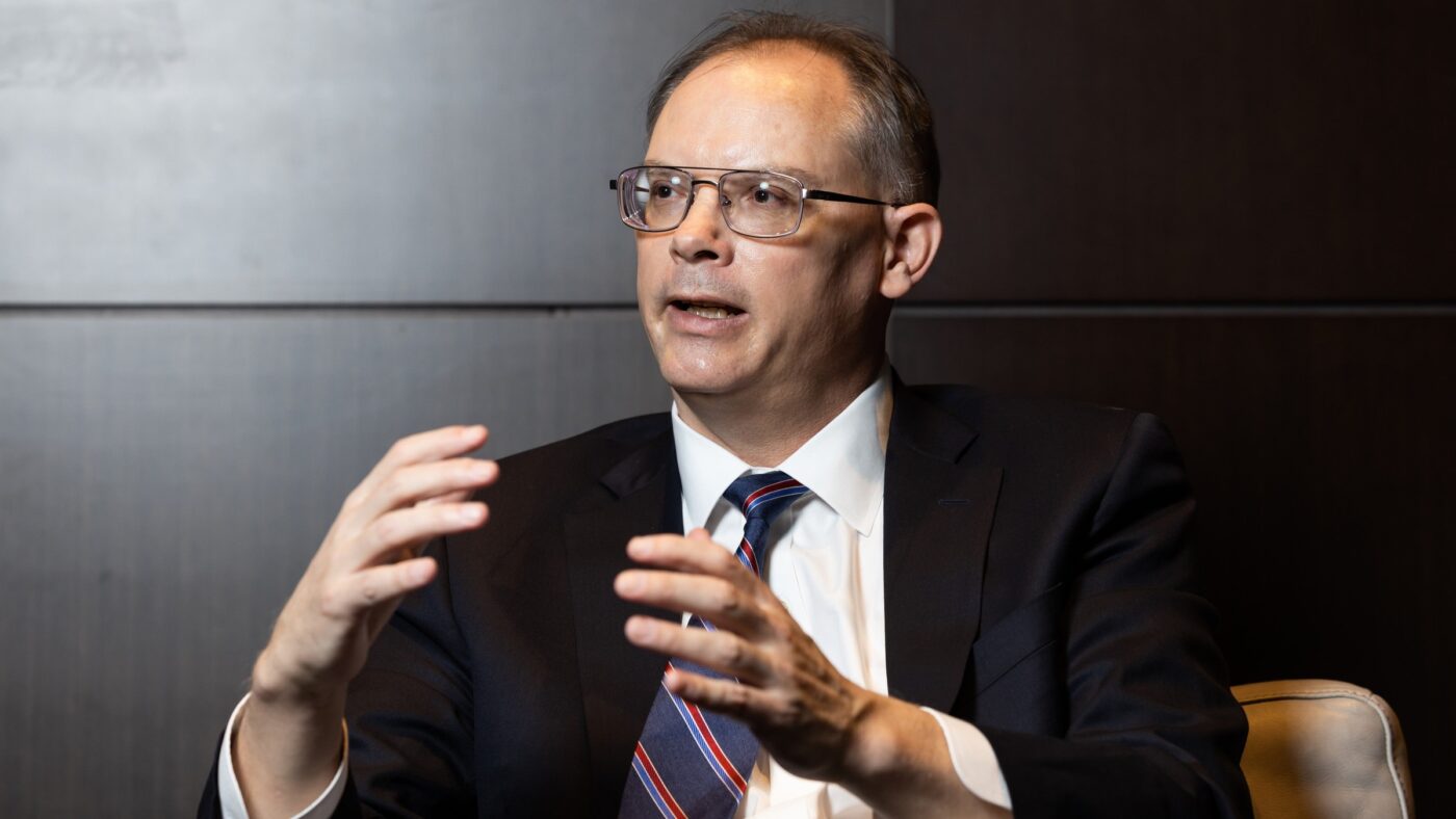 Tim Sweeney ataca política de divulgação de IA da Steam e diz ser ‘ato político’